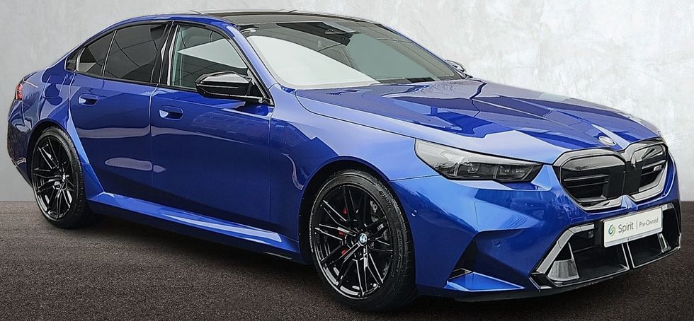 BMW M5 2025