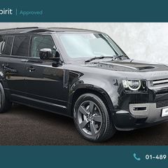 Land Rover Defender 2025