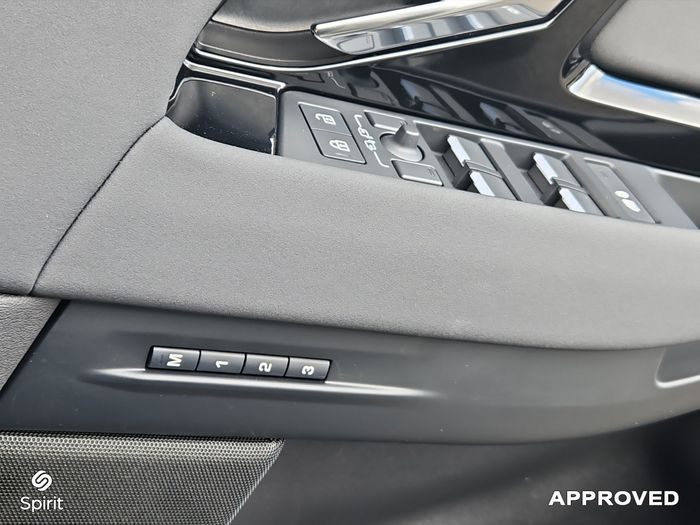 Land Rover Range Rover Evoque 2025