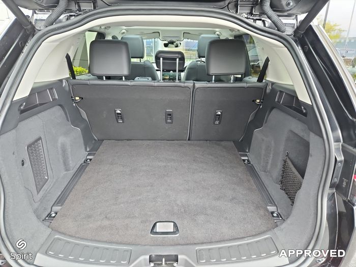 Land Rover Discovery Sport 2025