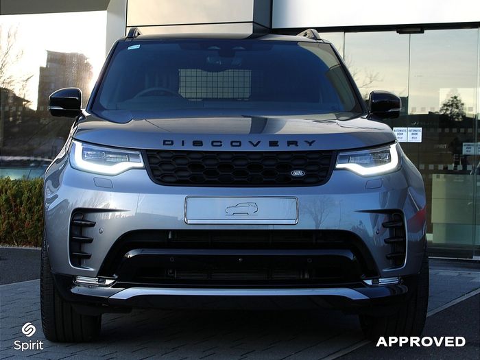 Land Rover Discovery 2026