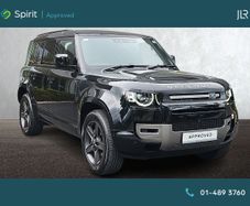 Land Rover Defender 2025