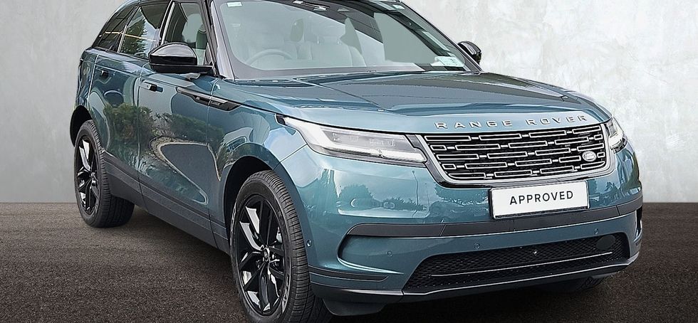 Land Rover Range Rover Velar 2026