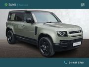 Land Rover Defender 2025