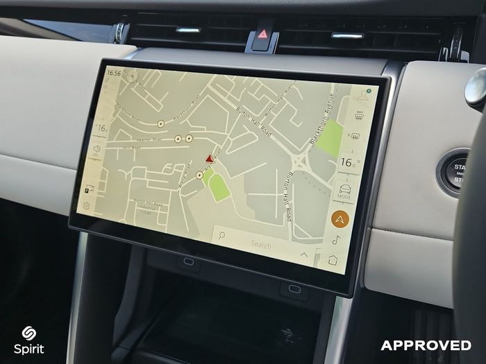 Land Rover Discovery Sport 2025