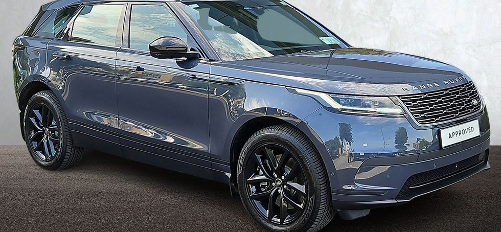Land Rover Range Rover Velar 2026