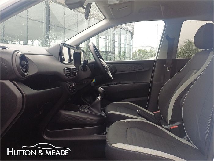 Hyundai i10 2023