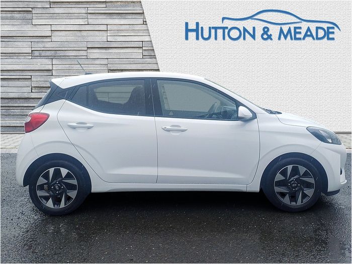 Hyundai i10 2023