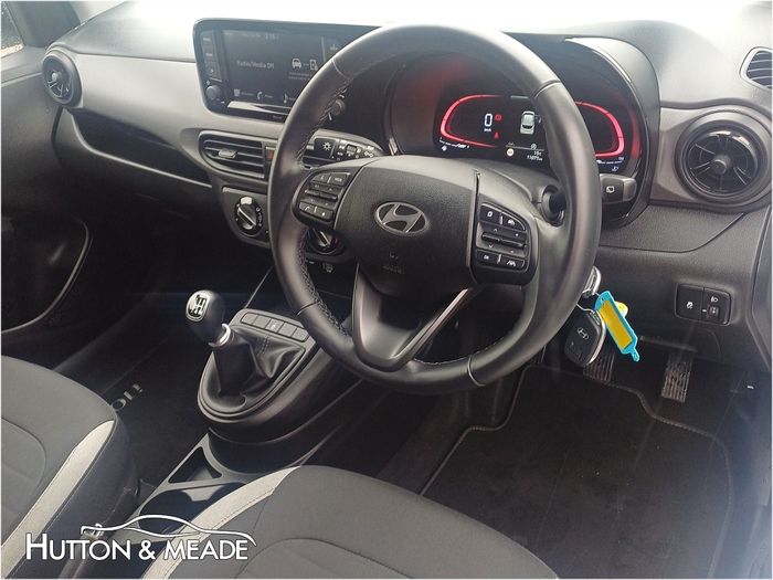 Hyundai i10 2023