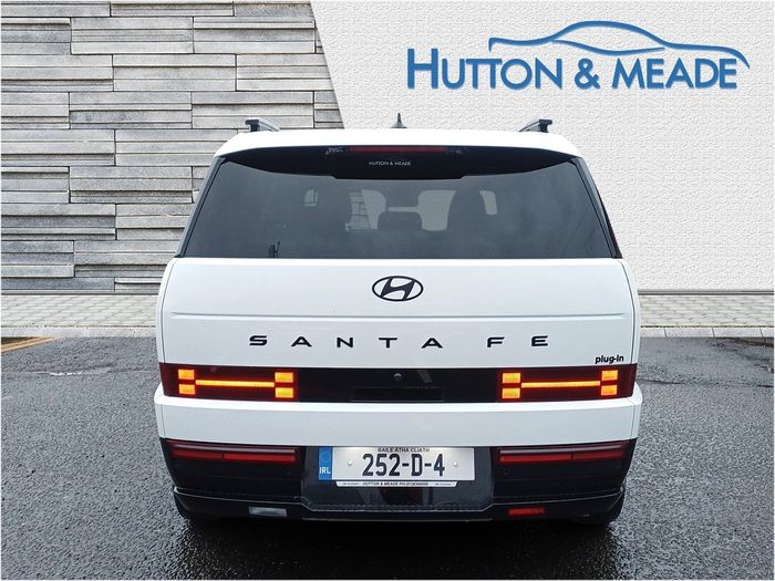Hyundai Santa Fe 2025