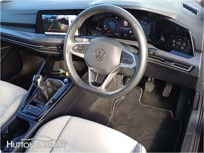 Volkswagen Golf 2024