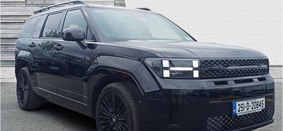 Hyundai Santa Fe 2025