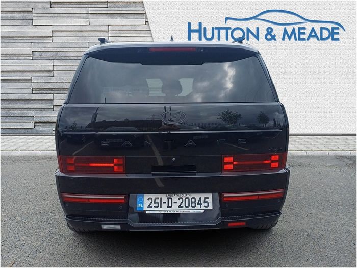 Hyundai Santa Fe 2025