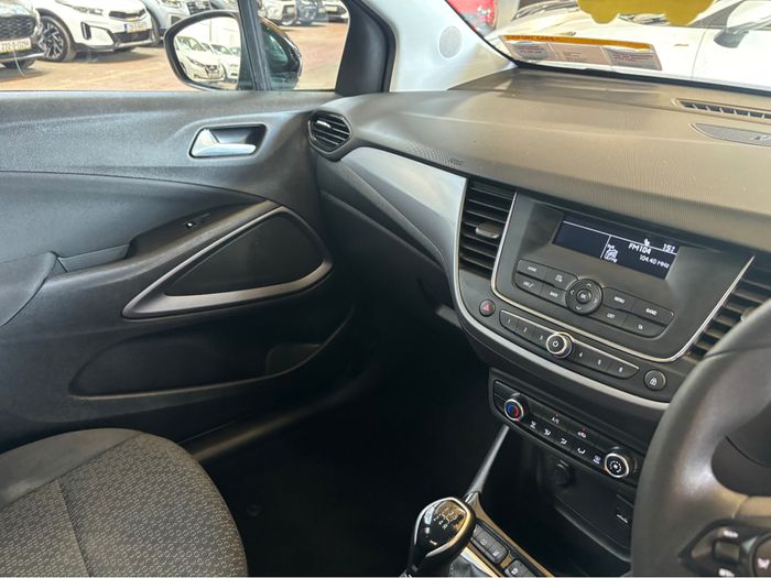 Opel Crossland X 2021