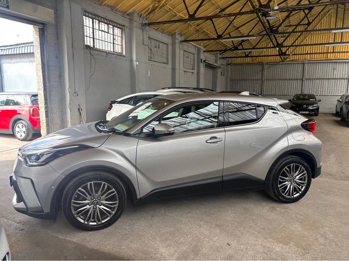 Toyota C-HR 2023