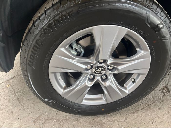 Toyota Rav4 2024
