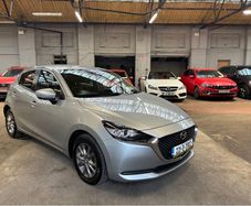 Mazda 2 2022
