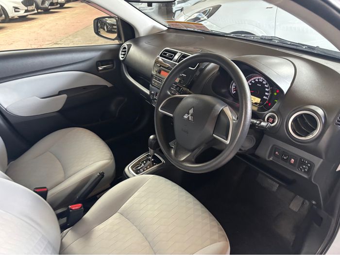 Mitsubishi Mirage 2020