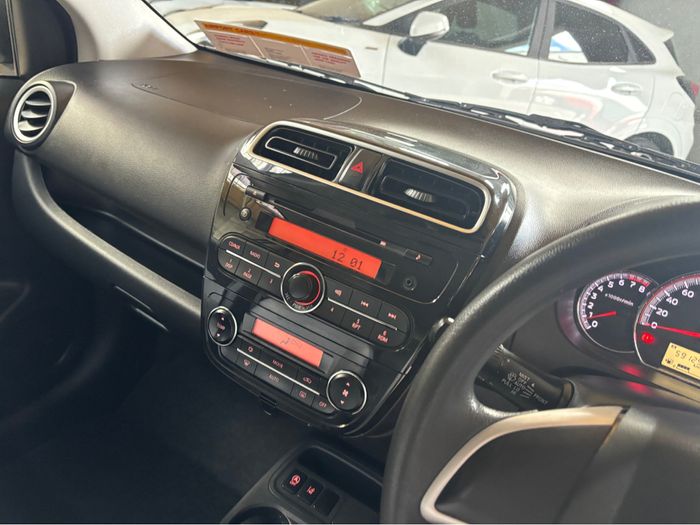 Mitsubishi Mirage 2020