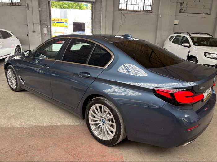 BMW 5 Series 2023