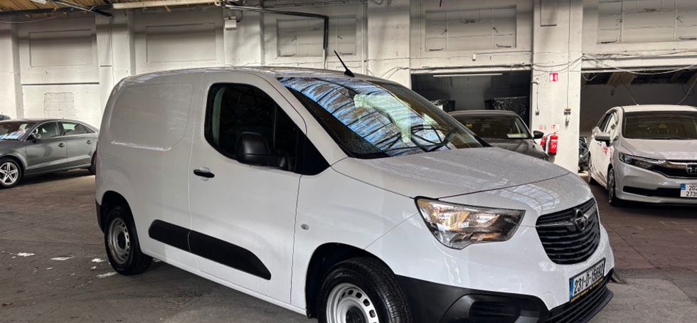 Opel Combo 2023