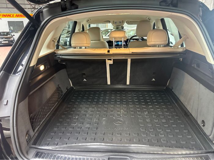 Mercedes-Benz GL-Class 2020
