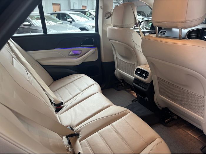Mercedes-Benz GL-Class 2020