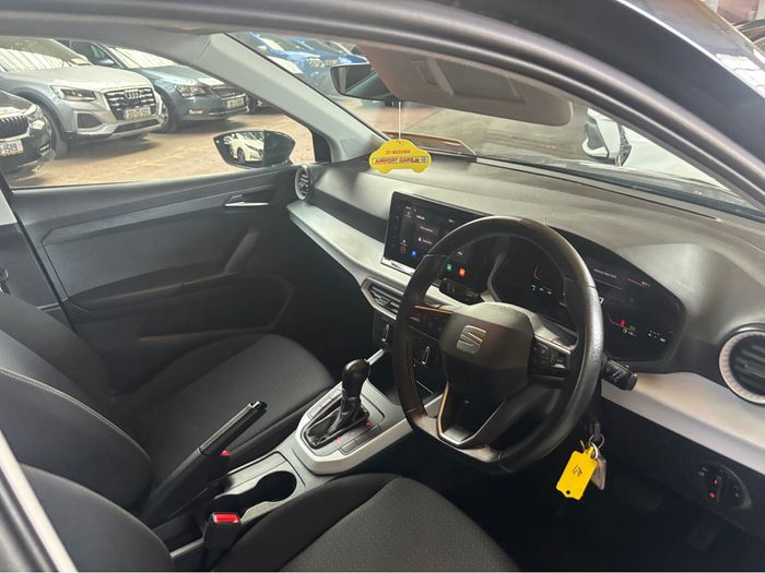 SEAT Arona 2023
