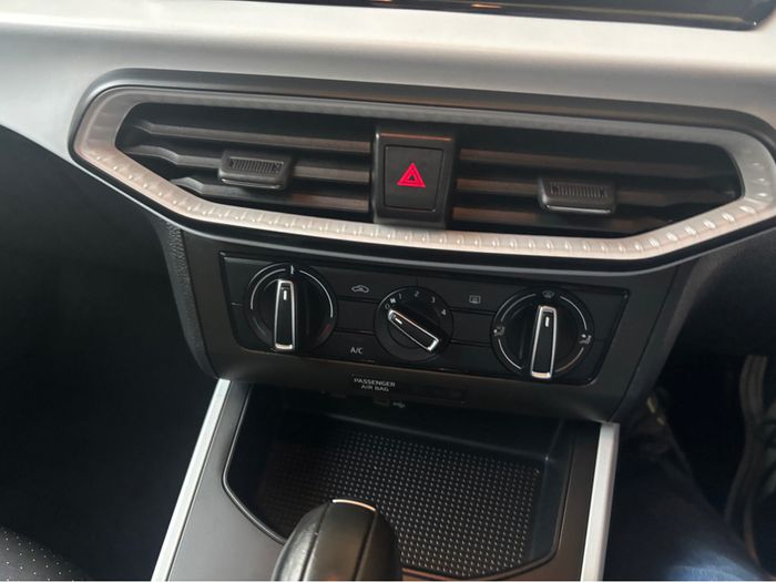 SEAT Arona 2023