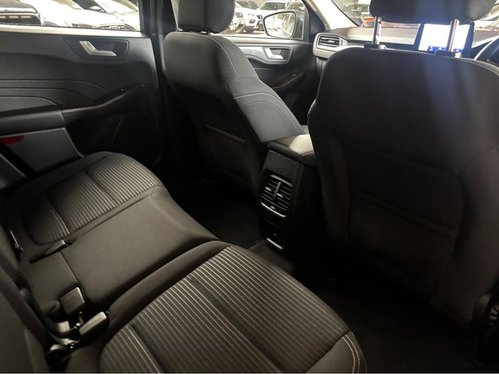 Ford Kuga 2023