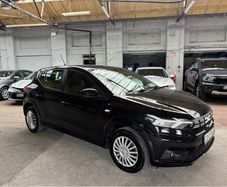 Dacia Sandero 2023