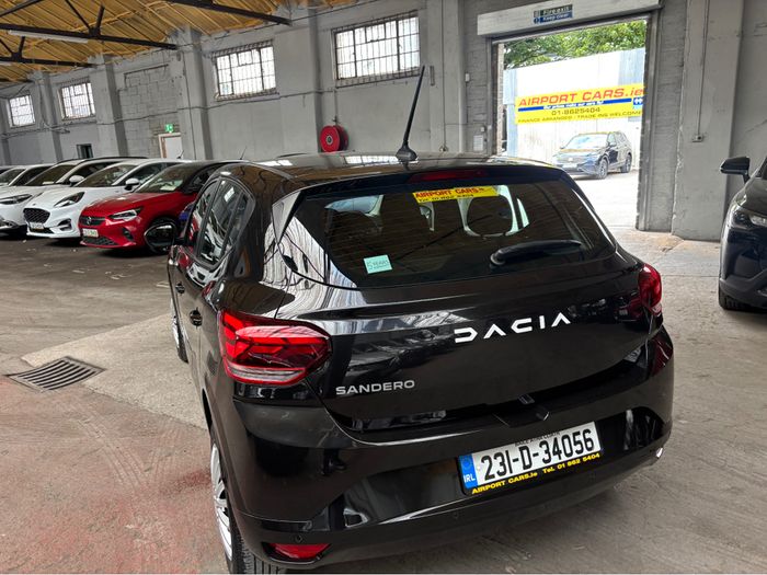 Dacia Sandero 2023