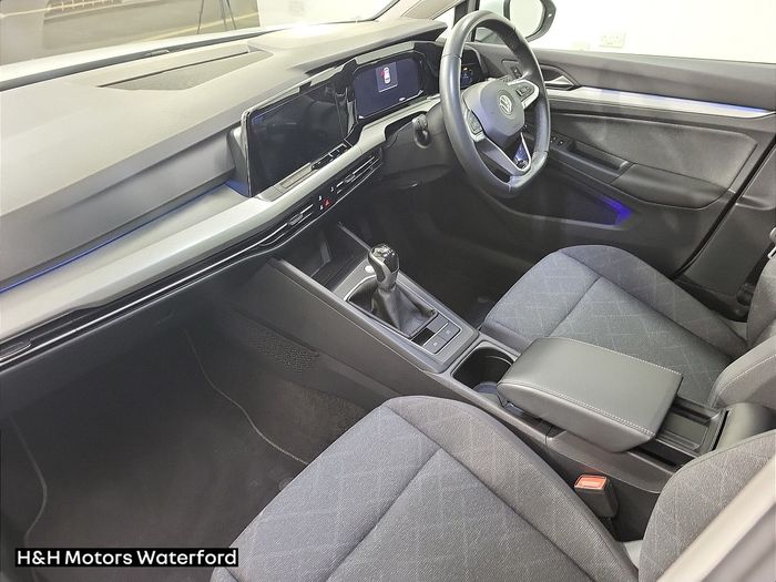 Volkswagen Golf 2023