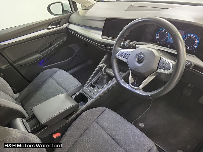 Volkswagen Golf 2023