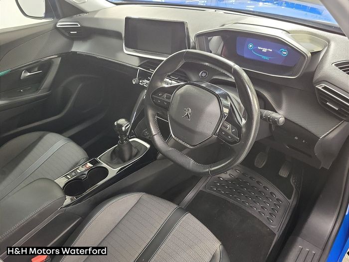 Peugeot 2008 2021