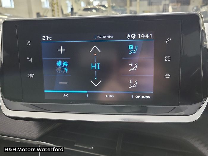Peugeot 2008 2021