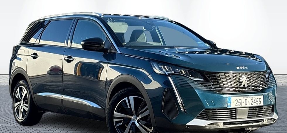 Peugeot 5008 2025