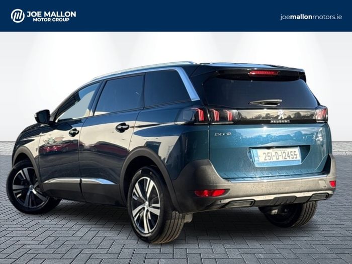 Peugeot 5008 2025