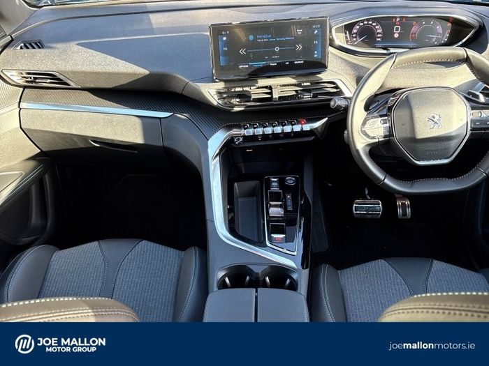 Peugeot 5008 2025