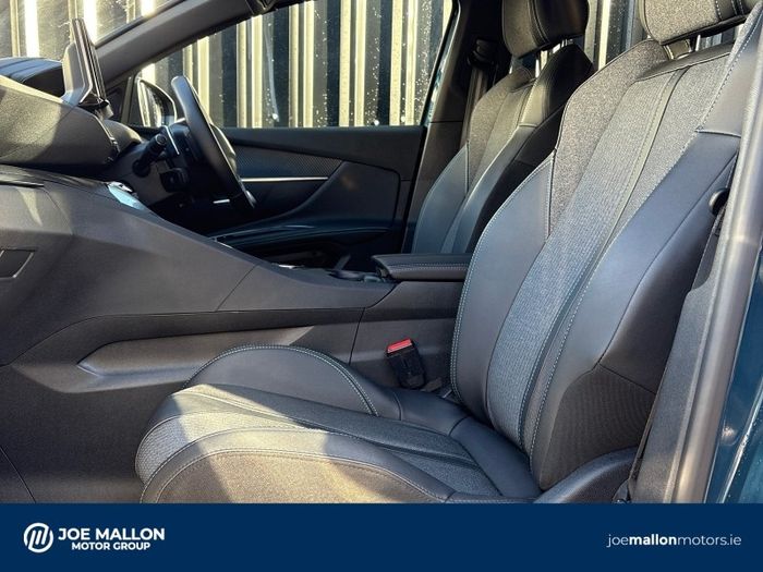 Peugeot 5008 2025