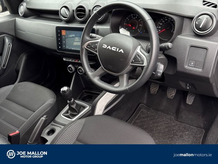 Dacia Duster 2023