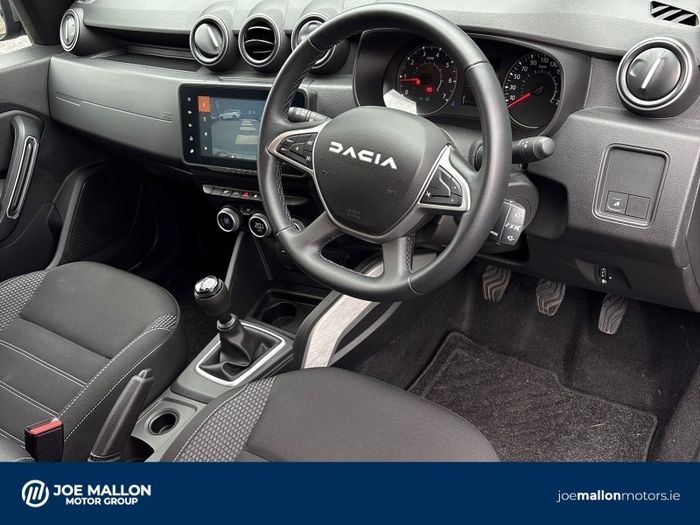 Dacia Duster 2023