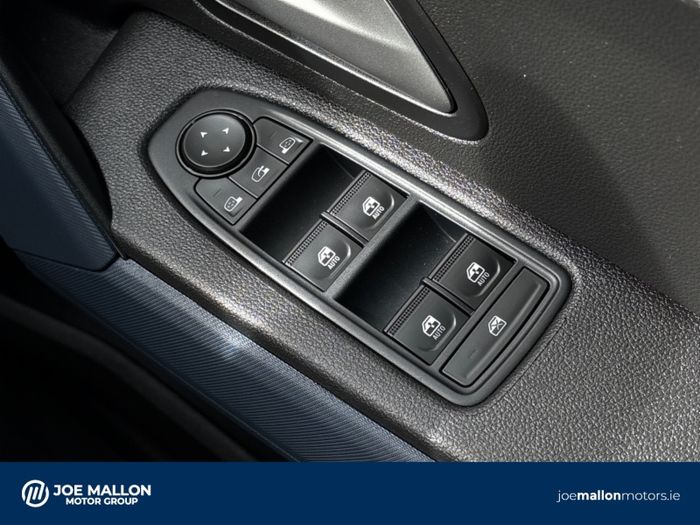 Dacia Duster 2025