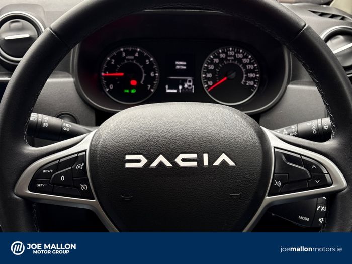 Dacia Duster 2023