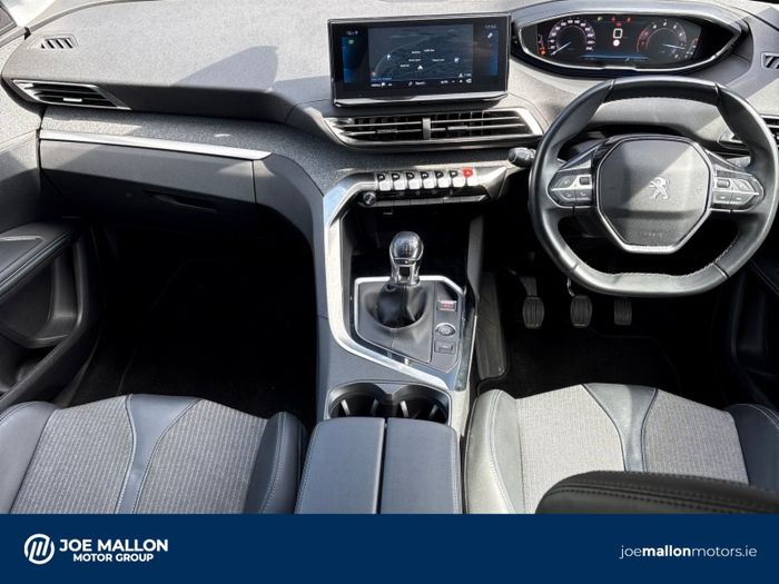 Peugeot 3008 2022