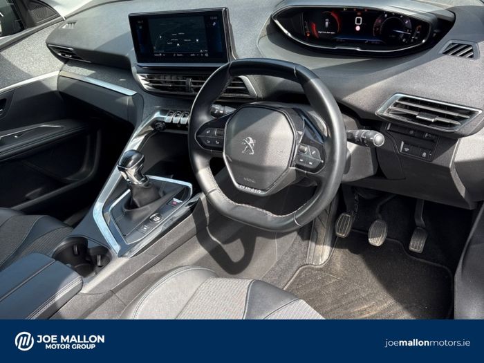 Peugeot 3008 2022