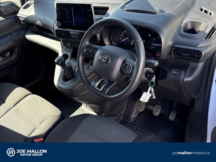 Toyota Proace 2023