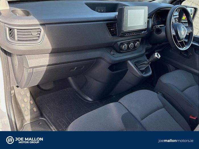Renault Trafic 2023