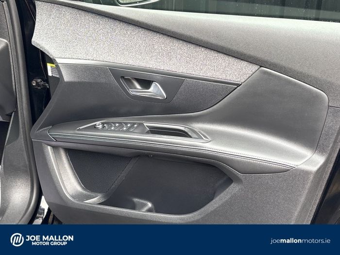 Peugeot 5008 2024