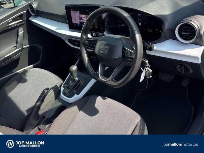 SEAT Arona 2024